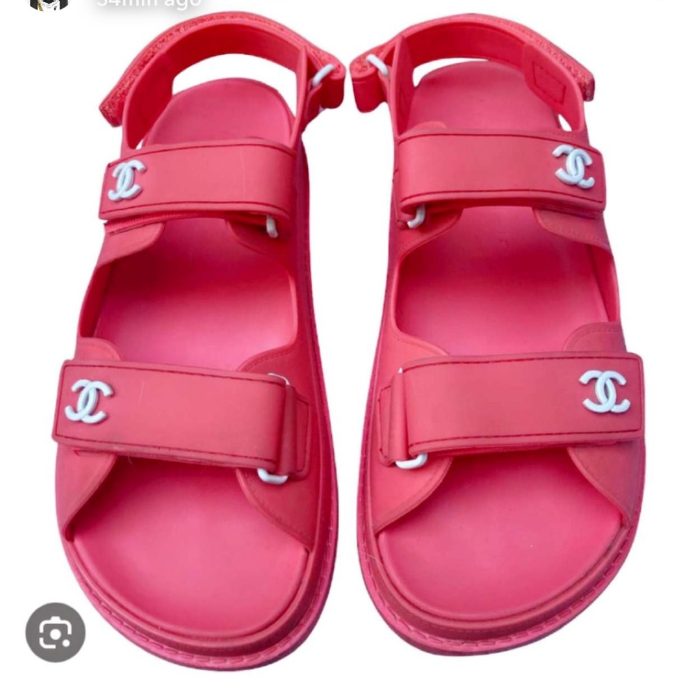 Womens chanel dad slides